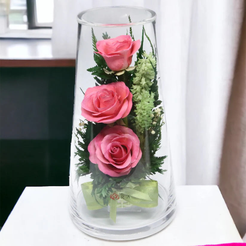 Luxuriously Preserved Pink Roses for Lasting Beauty and Charm